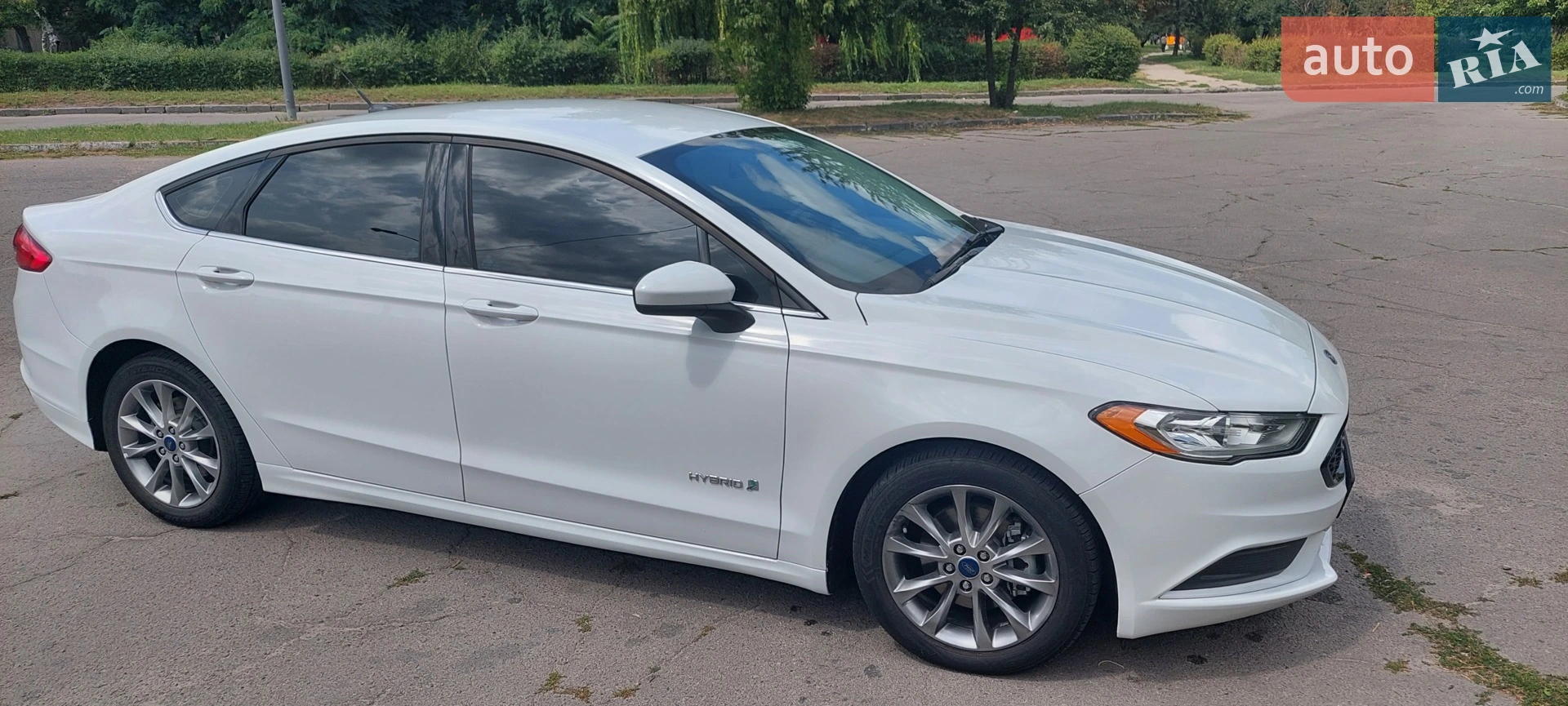 2017 Ford Fusion - мініатюра 24