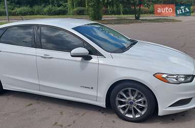 Седан Ford Fusion 2017 в 