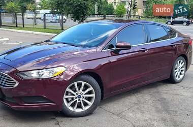 Седан Ford Fusion 2017 в 