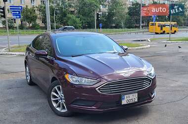 Седан Ford Fusion 2017 в 