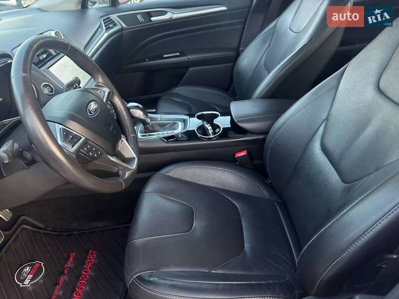 Седан Ford Fusion 2015 в Харкові
