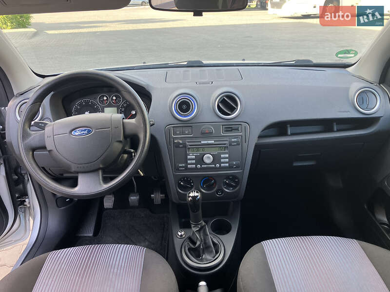 Хэтчбек Ford Fusion 2007 в Виннице