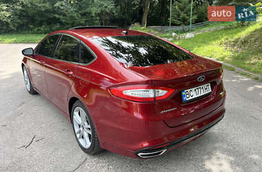 Седан Ford Fusion 2014 в 