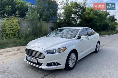Седан Ford Fusion 2015 в Киеве