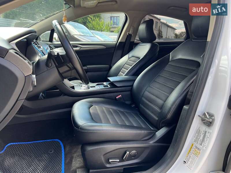 Седан Ford Fusion 2017 в Киеве