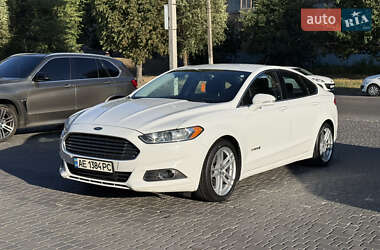 Ford Fusion 2015