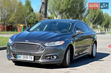 Седан Ford Fusion 2016 в Києві