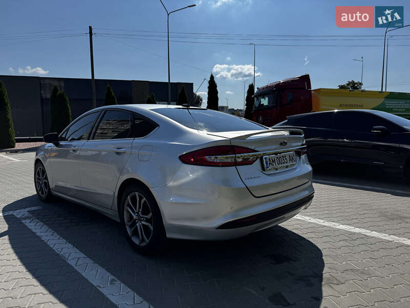 Седан Ford Fusion 2016 в Житомирі