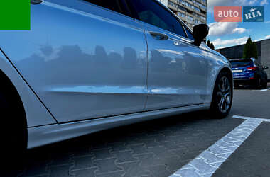 Седан Ford Fusion 2016 в 