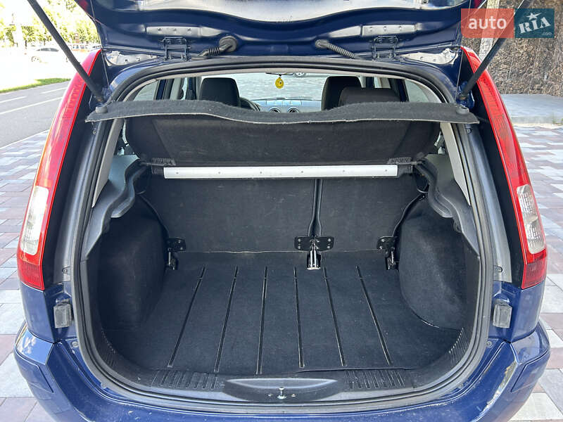Хэтчбек Ford Fusion 2011 в Черкассах