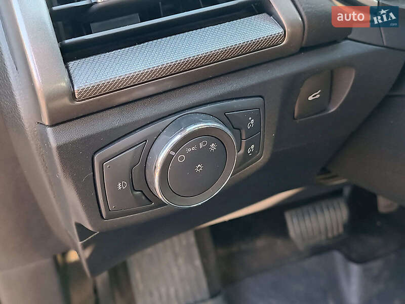 Седан Ford Fusion 2019 в Харькове
