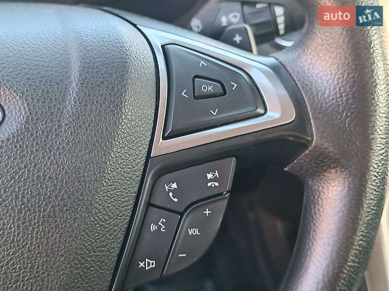 Седан Ford Fusion 2019 в Харькове