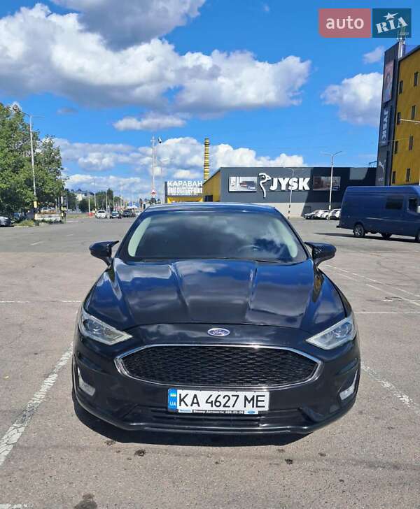 Ford Fusion 2016