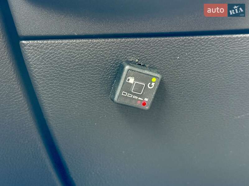 Седан Ford Fusion 2013 в Харкові