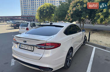 Седан Ford Fusion 2016 в Одесі