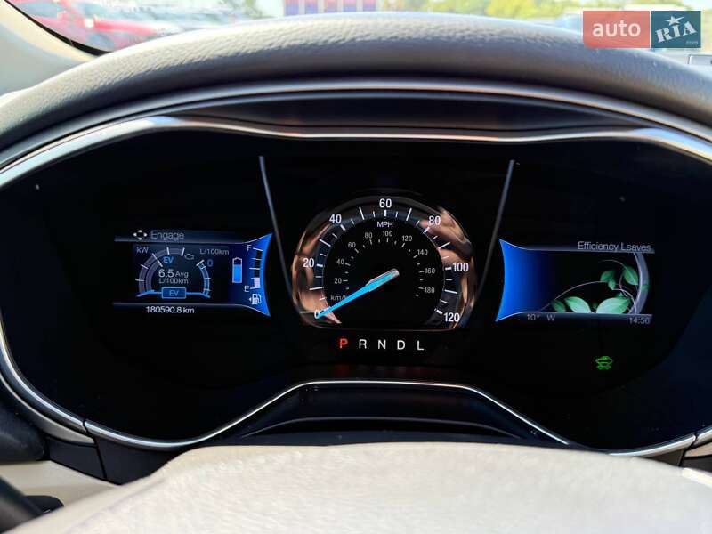 Седан Ford Fusion 2013 в Одесі