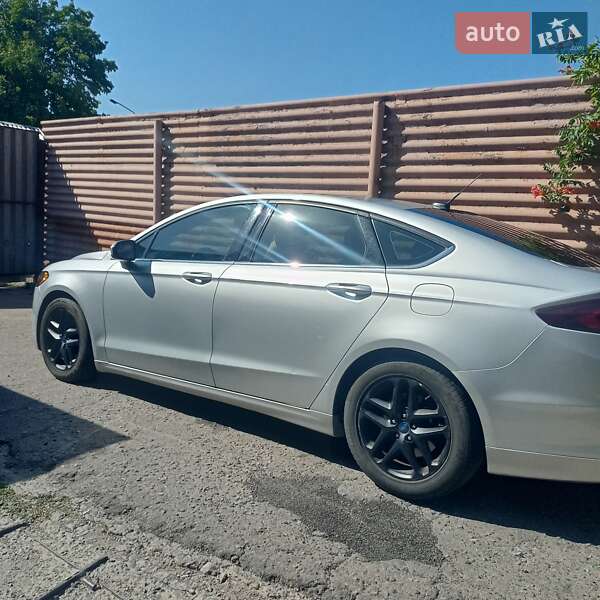 Седан Ford Fusion 2016 в Запорожье фото 2 Седан Ford Fusion 2016 в Запорожье