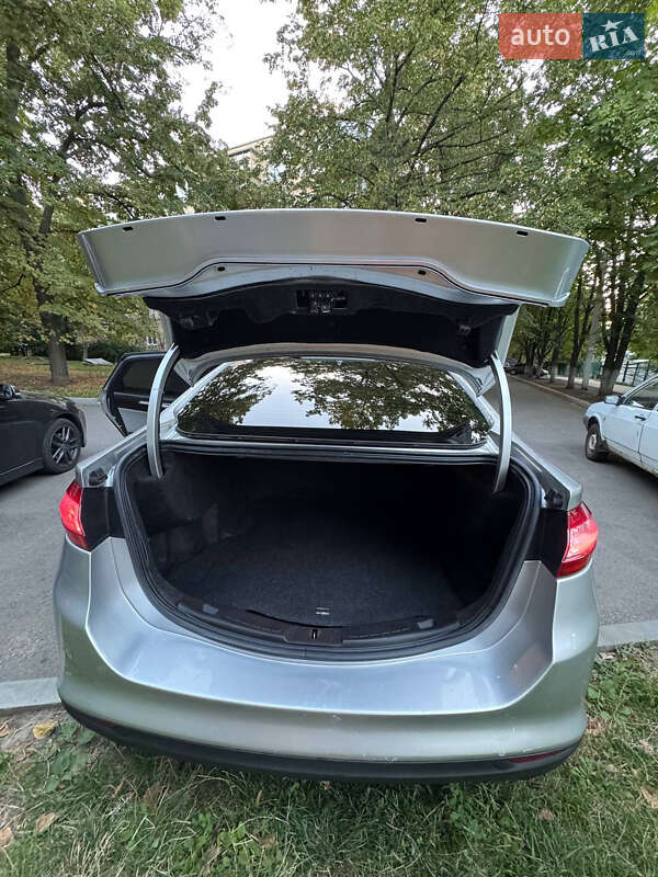 Седан Ford Fusion 2013 в Харькове