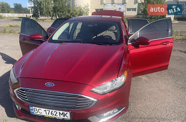 Седан Ford Fusion 2016 в 