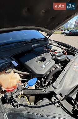 Седан Ford Fusion 2012 в 