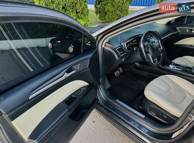 Седан Ford Fusion 2017 в Полтаве