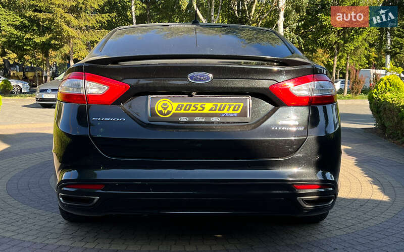 Седан Ford Fusion 2014 в Львове