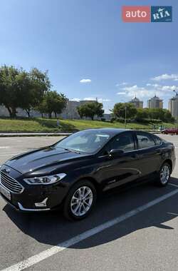 Ford Fusion 2019