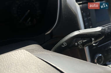 Седан Ford Fusion 2014 в 