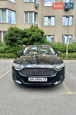 Седан Ford Fusion 2016 в Софиевской Борщаговке