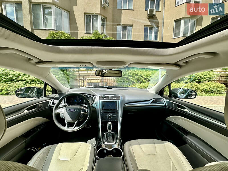 Седан Ford Fusion 2016 в Софиевской Борщаговке