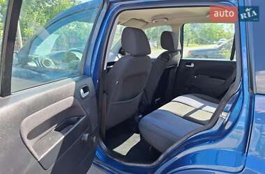 Хэтчбек Ford Fusion 2008 в 