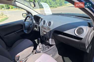 Хэтчбек Ford Fusion 2008 в 