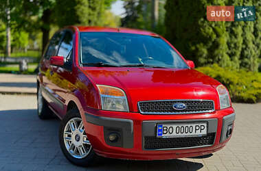 Хэтчбек Ford Fusion 2007 в 