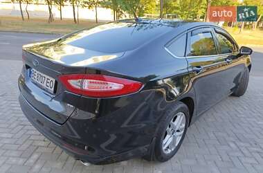 Седан Ford Fusion 2014 в 