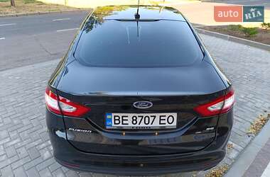 Седан Ford Fusion 2014 в 