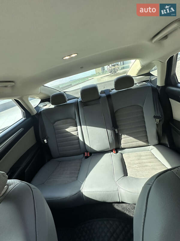 Седан Ford Fusion 2018 в Светловодске