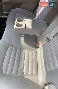 Седан Ford Fusion 2013 в 
