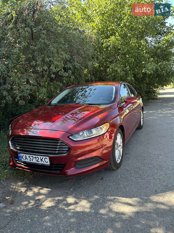 Ford Fusion 2015