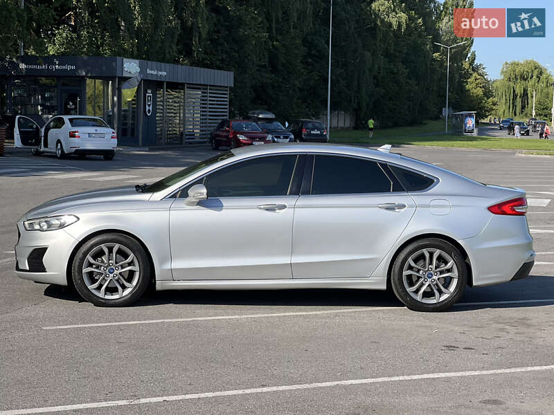 Седан Ford Fusion 2019 в Вінниці