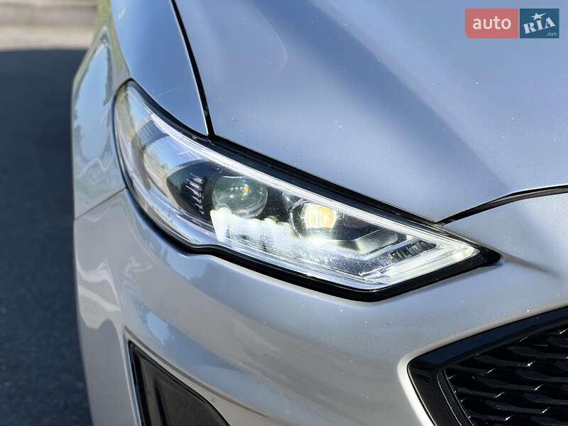 Седан Ford Fusion 2019 в Вінниці