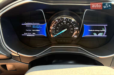 Седан Ford Fusion 2012 в 