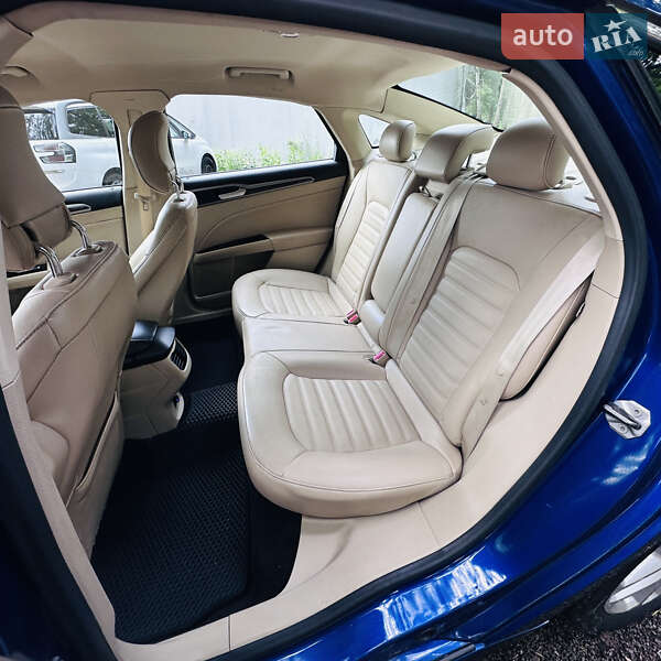 Седан Ford Fusion 2013 в Киеве