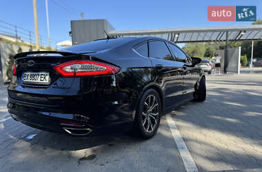 Седан Ford Fusion 2015 в 