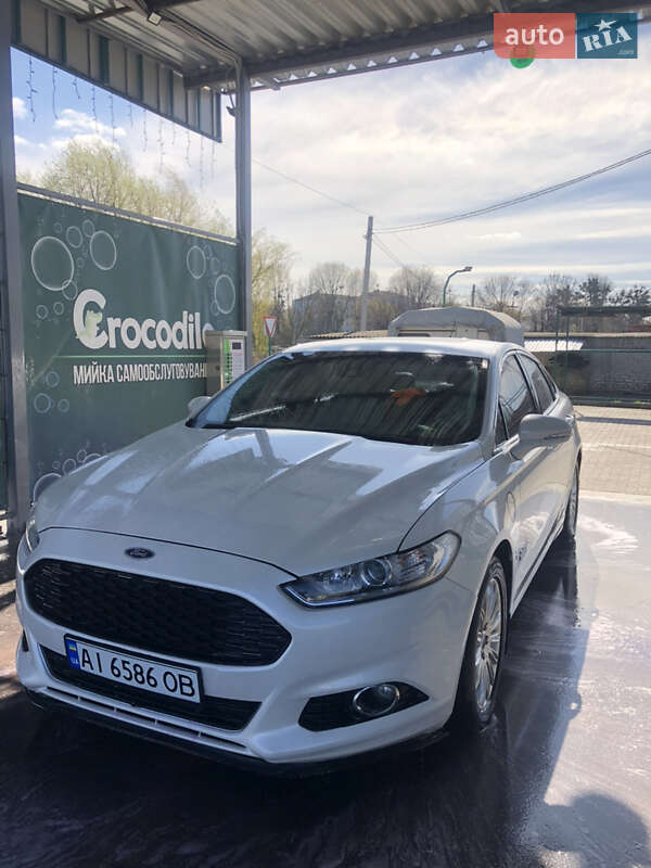 Седан Ford Fusion 2014 в Києві фото 6 Седан Ford Fusion 2014 в Києві