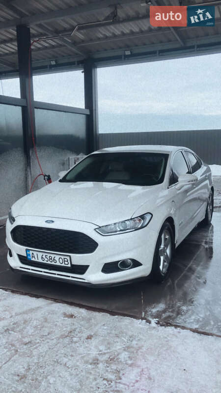 Седан Ford Fusion 2014 в Києві фото 8 Седан Ford Fusion 2014 в Києві