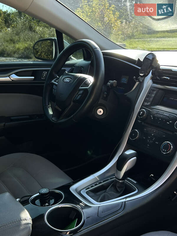 Седан Ford Fusion 2013 в Каменец-Подольском