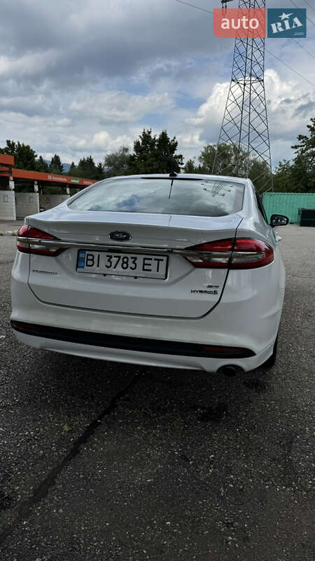 Седан Ford Fusion 2017 в Полтаві