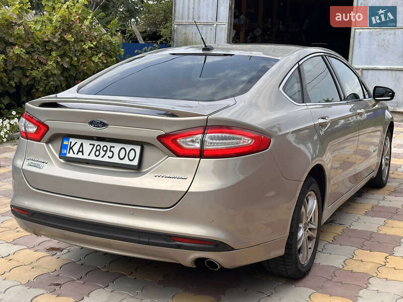 Седан Ford Fusion 2015 в Василькове