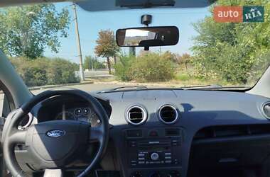 Хэтчбек Ford Fusion 2007 в 