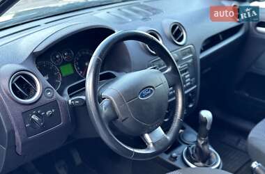 Хэтчбек Ford Fusion 2009 в 